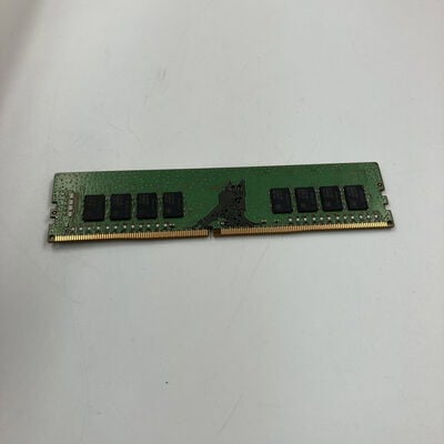 【なんば店】中古  PC4-21300 16GB デスクトップ用(DDR4-2666) 135638 