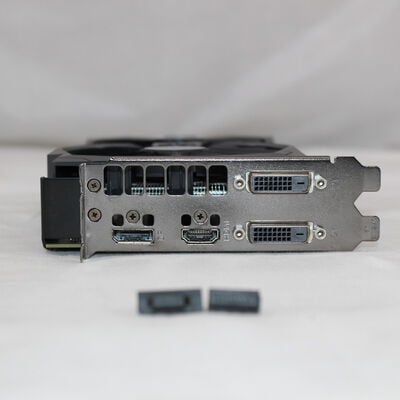 【通販センター】中古  ASUS ROG-STRIX-RX570-O4G-GAMING 180532 