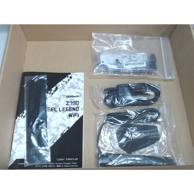 【前橋ｲﾝﾀｰｱｶﾏﾙ店】中古  ASRock Z790 Steel Legend WiFi(Z790 1700 ATX DDR5) 152755 