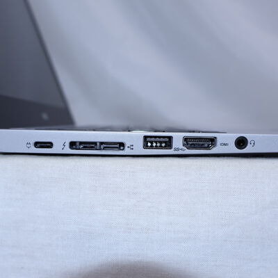 【通販センター】中古  【ジャンク品/保証無/返品質問不可】NEC VersaPro タイプVB　PC-VKM17BZC3 (Core i5 8350U/8GB/SSD256GB/-/オンボード/12.5ｲﾝﾁ/1366x768/Wi-Fi/WEBCAM/-) 176661 