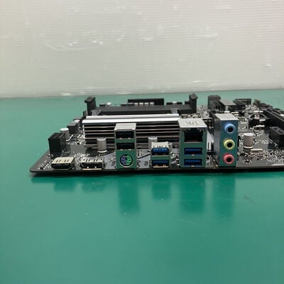 【浦添城間店(沖縄)】中古  ASRock B550M Phantom Gaming 4 (B550 AM4 mATX DDR4) 4780001060