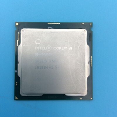 【秋葉原本店】中古  INTEL Core i9 9900K (1151/3.60GHz/16M/C8/T16) 138482 
