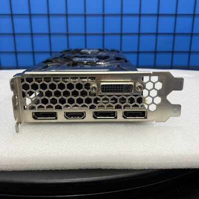【新潟店】中古  Palit NE51070015P2-1043D (GeForce GTX1070 8GB DUAL) 157012 