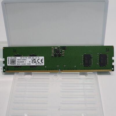 【札幌店】中古  PC5-44800 8GB デスクトップ用(DDR5-5600) 190513 
