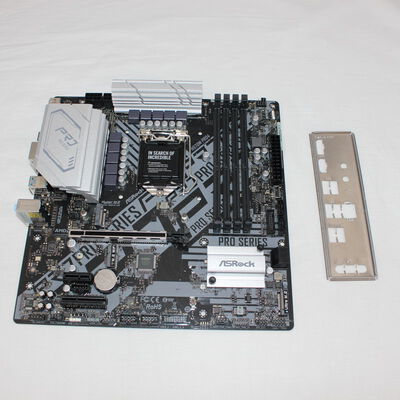 【通販センター】中古  ASRock H570M Pro4 (H570 1200 mATX DDR4) 144867 