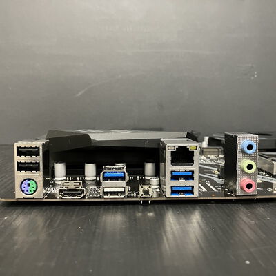 【大須店】中古  GIGABYTE X570 UD [Rev.1.0]（X570 AM4 ATX DDR4） 3480033357 