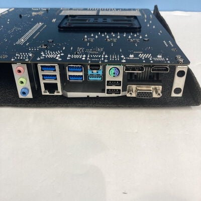 【博多店】中古  ASRock B550M Pro4 (B550 AM4 mATX DDR4) 142938 