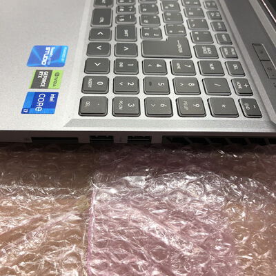 【宮崎恒久店】中古  THIRDWAVE reytrek R5-RL5 (Core i7-13700H/32GB/SSD 1TB/RTX4050/WLAN/15.6WQHD/W11H64) 5160001107 