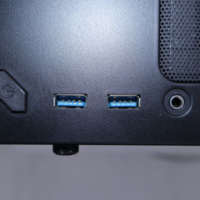【通販センター】中古  iiyama LEVEL &infin;(AMD Ryzen 5 5500/32GB DDR4 (PC4)/SSD1TB/なし/NVIDIA GeForce RTX 3050 8GB/W11H64 MAR) 202750 