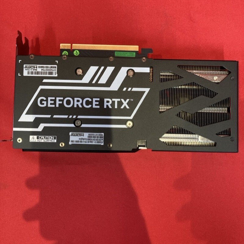 中古 玄人志向 GeForce RTX4060Ti (8GB PCI-E) 3250006938 （402456
