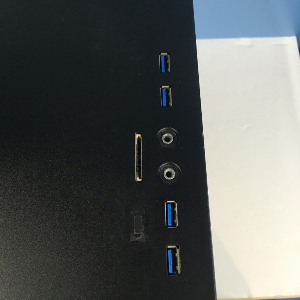 中古 BTOパソコン(i7 9700/16GB/SSD512GB/HDD2TB/RX5700) 3310006725