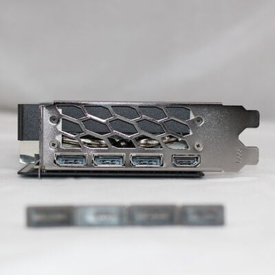 中古  玄人志向 GG-RTX5070-E12GB/OC/DF（RTX 5070 12GB） 3480033543 