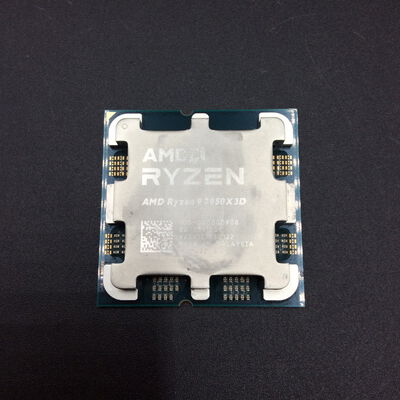 【秋葉原本店】中古  AMD Ryzen 9 7950X3D (AM5/4.2/144M/C16/T32/120W) 156788 