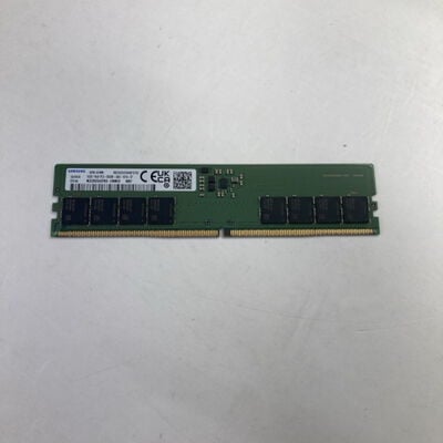 【千葉店】中古  PC5-44800 16GB デスクトップ用 149153 