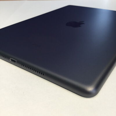 【松山環状枝松店】中古  【海外版】Apple iPad 第7世代/2019 Wi-Fi 32GB スペースグレイ MW742LL/A 165957 
