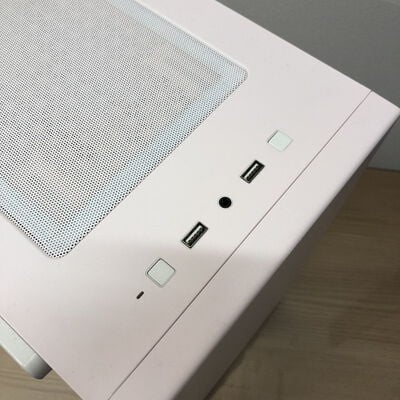 【姫路店】中古  DEEPCOOL MACUBE110 PASTEL PINK(M-ATX ｶﾞﾗｽ) 4740000850 