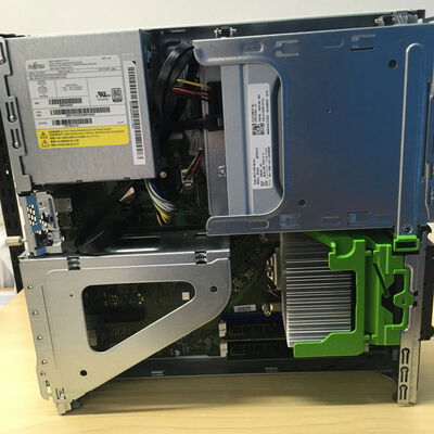 【博多店】中古  Fujitsu ESPRIMO D588/TX 