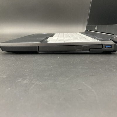 【熊本浜線店】中古  Fujitsu LIFEBOOK A5513/NX(i5-1235U/8GB/SSD256GB/W11P) 5370000373 