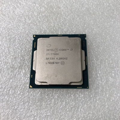 【甲府飯田店】中古  INTEL Core i7-7700K (1151/4.20GHz/8M/C4/T8) 133190 