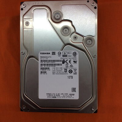 【なんば店】中古  各社 3.5インチ HDD 10TB SATA （デスクトップ用） 138692 