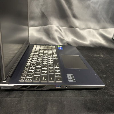 【横浜駅前店】中古  THIRDWAVE GALLERIA RL7C-R45-C5N (Intel Core i7-14650HX/32GB/RTX5050//W11H/有線LAN◯無線LAN◯) 3400009573 