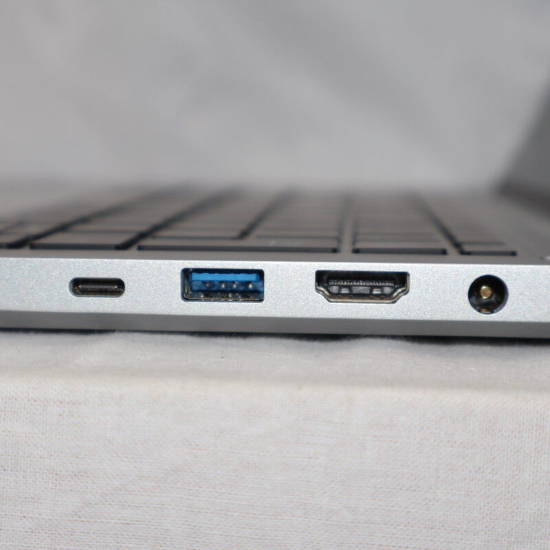 中古 Mouse Computer DAIV Z4-I7G50SR-B [Z4I7G50SRBCBW102DEC](Intel