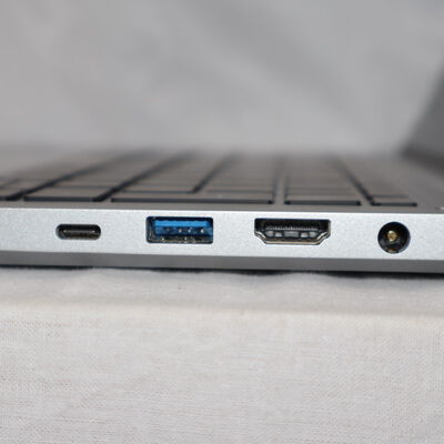 【通販センター】中古  Mouse Computer DAIV Z4-I7G50SR-B [Z4I7G50SRBCBW102DEC](Intel Core i7 13700H/64GB DDR5 (PC5)/SSD2TB/なし/NVIDIA GeForce RTX 3050 6GB Laptop GPU/14/2880x1800/Wi-Fi/W11H64 MAR) 201746 