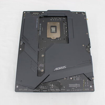 中古  GIGABYTE Z390 AORUS MASTER (Z390 1151 ATX DDR4) 138861 