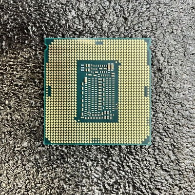 【熊本浜線店】中古  INTEL Core i7 9700K (1151/3.60GHz/12M/C8/T8) 138481 