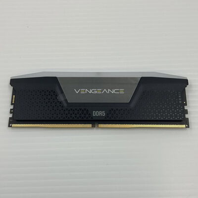 【秋葉原本店】中古  PC5-44800 16GB デスクトップ用 149153 
