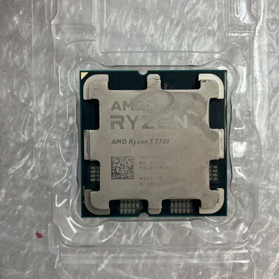 【秋葉原本店】中古  AMD Ryzen 7 7700 (AM5/3.8GHz/40M/C8/T16/65W) 154483 