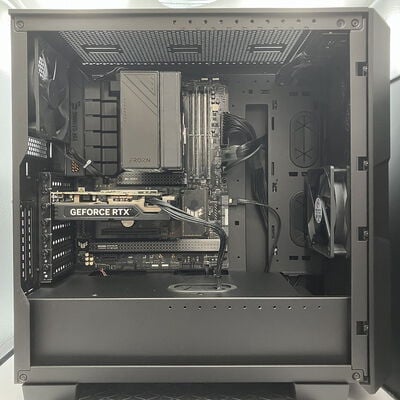 【新潟店】中古  TSUKUMO G-GEAR GE7A-F245/B (Ryzen 7 9700X/32GB/SSD1TB+1TB/RTX4060Ti/W11H) 3290006988 