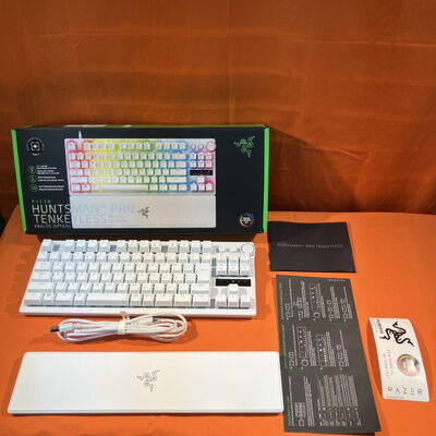【なんば店】中古  Razer Huntsman V3 Pro Tenkyless JP (White Edition) RZ03-04981800-R3J1 3280022068 