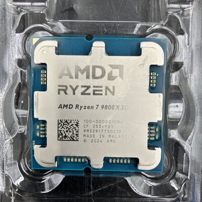 【大須店】中古  AMD Ryzen 7 9800X3D (AM5/4.7/104M/C8/T16/120W) 172566 