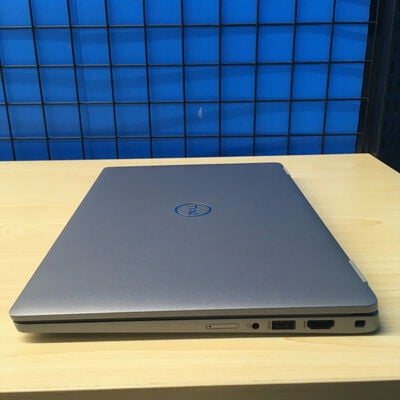 【博多店】中古  DELL Latitude 5320 (Intel Core i7 1185G7 3.0GHz/16GB/SSD256GB/-/-/13.3/1920x1080/Wi-Fi/WEBCAM/W11H MAR) 183705 