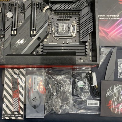【横浜駅前店】中古  ASUS ROG STRIX Z490-E GAMING (Z490 1200 ATX DDR4) 142599 