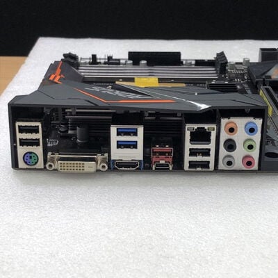 【甲府飯田店】中古  GIGABYTE H370 AORUS GAMING 3 WIFI (H370 1151 ATX) 137005 