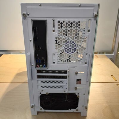 【鹿児島店】中古  MOUSE　ゲーミングPC(Ryzen 7 9800X3D/64GB/SSD2TB/RTX4070 SUPER/W11H) 4700000709 