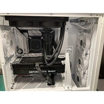 【富山本郷店】中古  自作PC(i7 14700KF/64GB/SSD500GB+1TB/HDD3TB/RTX4070TiSuper_16GB/OS無し) 4580001375 