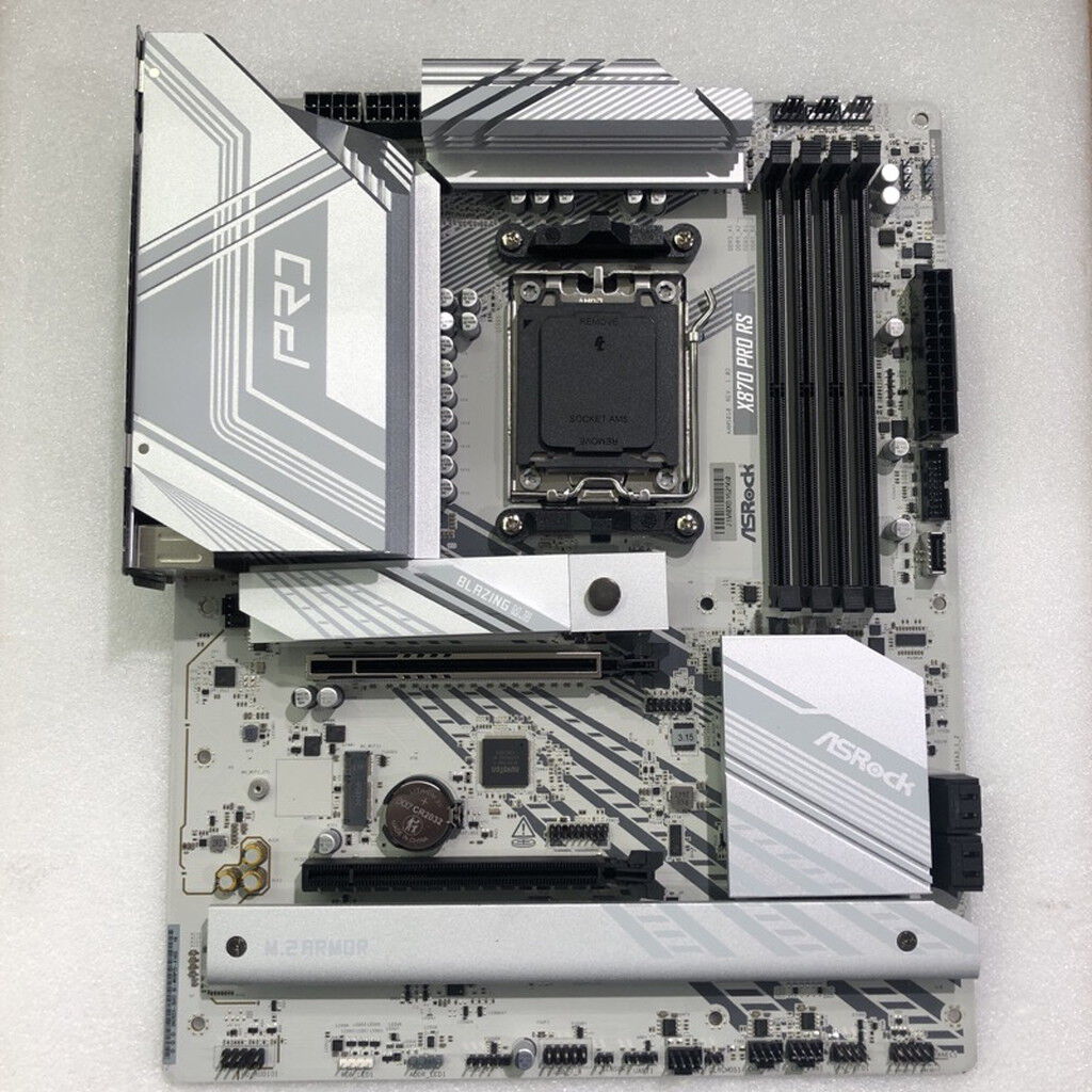 中古 ASRock X870 Pro RS (X870 AM5 ATX DDR5) 172199【4/15値下げ