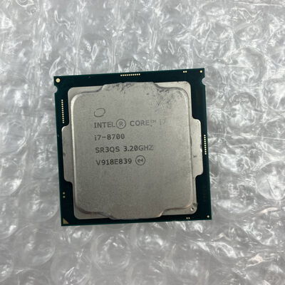 【秋葉原本店】中古  INTEL Core i7 8700 (1151/3.20GHz/12M/C6/T12) 136198 