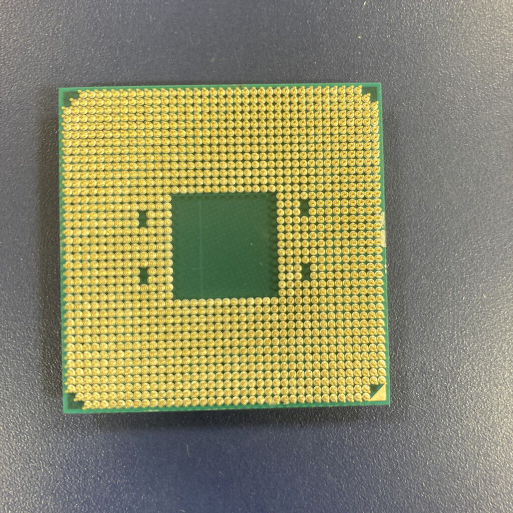 中古 AMD Ryzen 7 5700X (AM4/3.4GHz/36M/C8/T16/65W) 150182 （341676