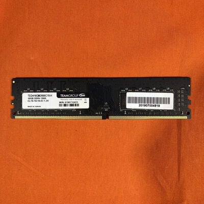 【なんば店】中古  PC4-21300 16GB デスクトップ用 135638 