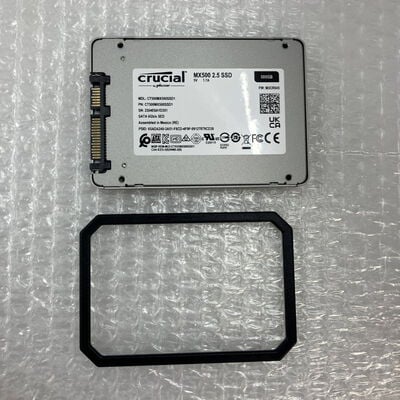 【秋葉原本店】中古  各社 2.5インチ SSD 500GB SATA 135990 