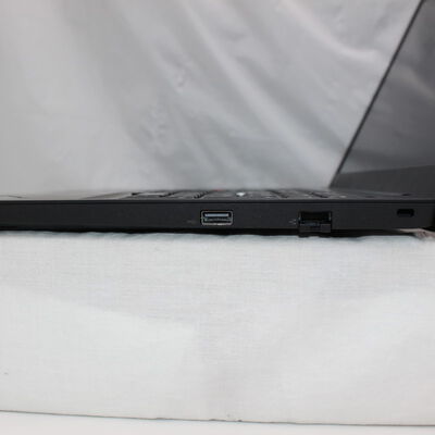 【通販センター】中古  Lenovo ThinkPad E15 Gen 1(Intel Core i5 10210U 1.60GHz/16GB DDR4/SSD512GB/-/オンボード/15.6/1920x1080/GbE/Wi-Fi/WEBCAM/W11H/VBT) 195574 