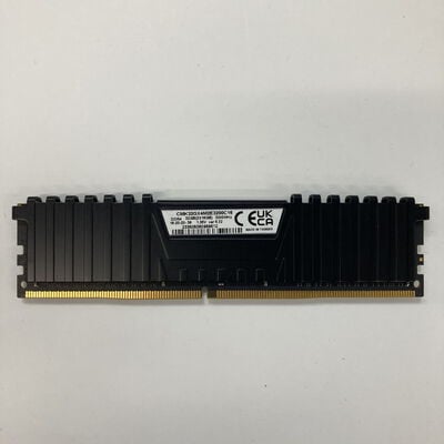 【神戸・三宮店】中古  PC4-25600 16GB デスクトップ用 140728 