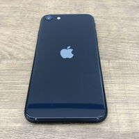 中古  【docomo版SIMフリー】Apple iPhoneSE 4.7インチ (第3世代) 64GB (ミッドナイト) MMYC3J/A 154836 