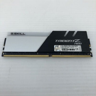 【徳島住吉店】中古  PC4-28800 16GB デスクトップ用(DDR4-3600) 140734 