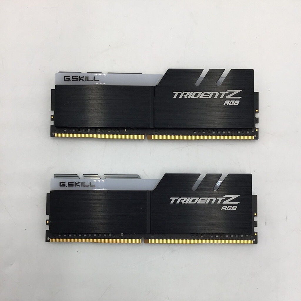 中古 8GB 2枚組(合計16GB) PC4-25600/DDR4-3200 デスクトップ用 190923