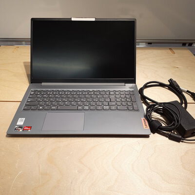【鹿児島店】中古  Lenovo IdeaPad Slim 3 15AMN8  4700001059 